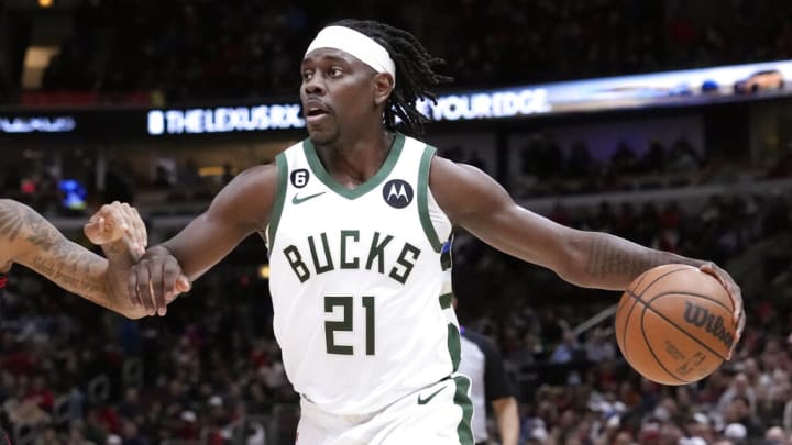 Milwaukee Bucksin pelaaja Jrue Holiday saa Muhammad Ali Sports Humanitarian Award -palkinnon